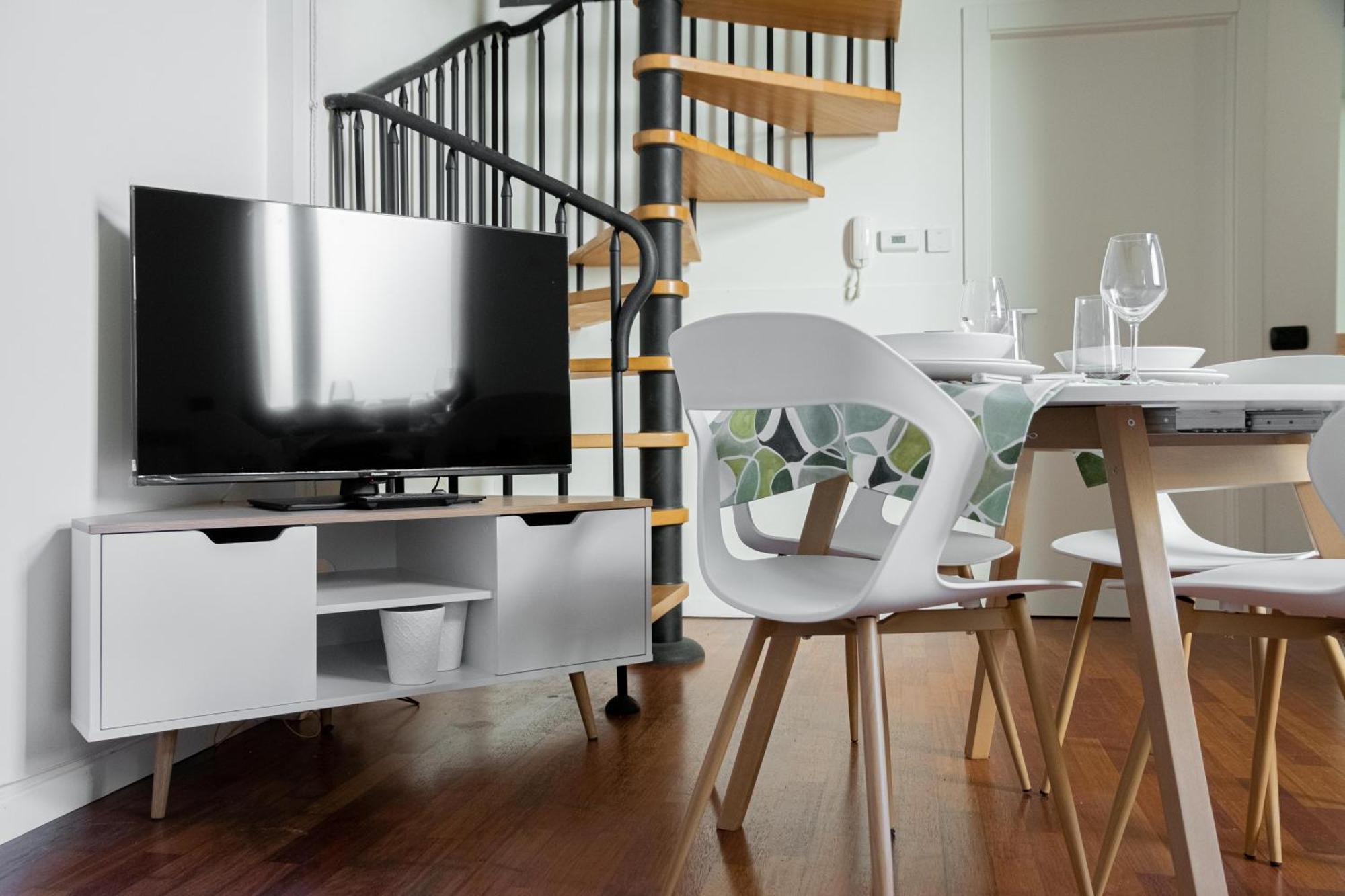 Mini Loft Torre San Vitale Como